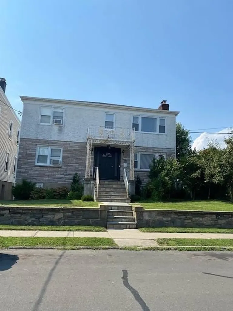 225 Lakeview Avenue West Harrison NY 10604