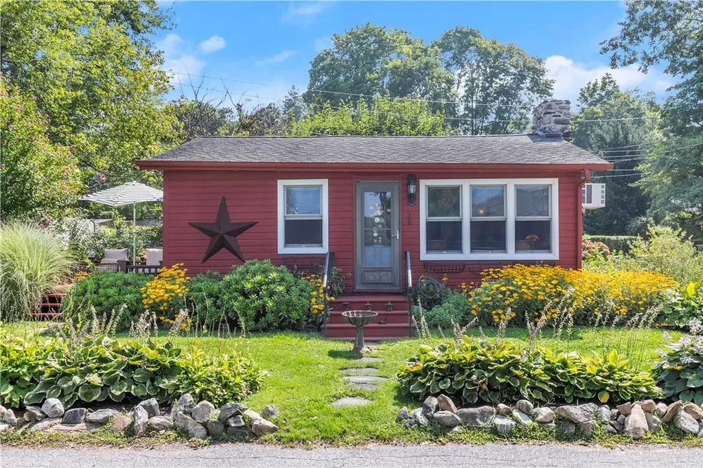28 Vails Lake Shore Drive Brewster NY 10509