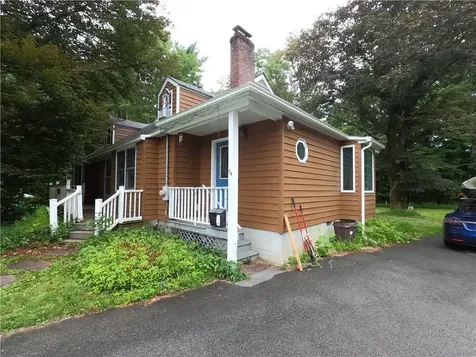 24 Valley View Road Hyde Park NY 12538