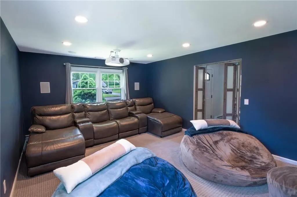 19 Prince Charming Road Nesconset NY 11767