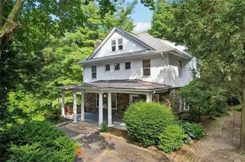 87 Saxon Woods Road White Plains NY 10605