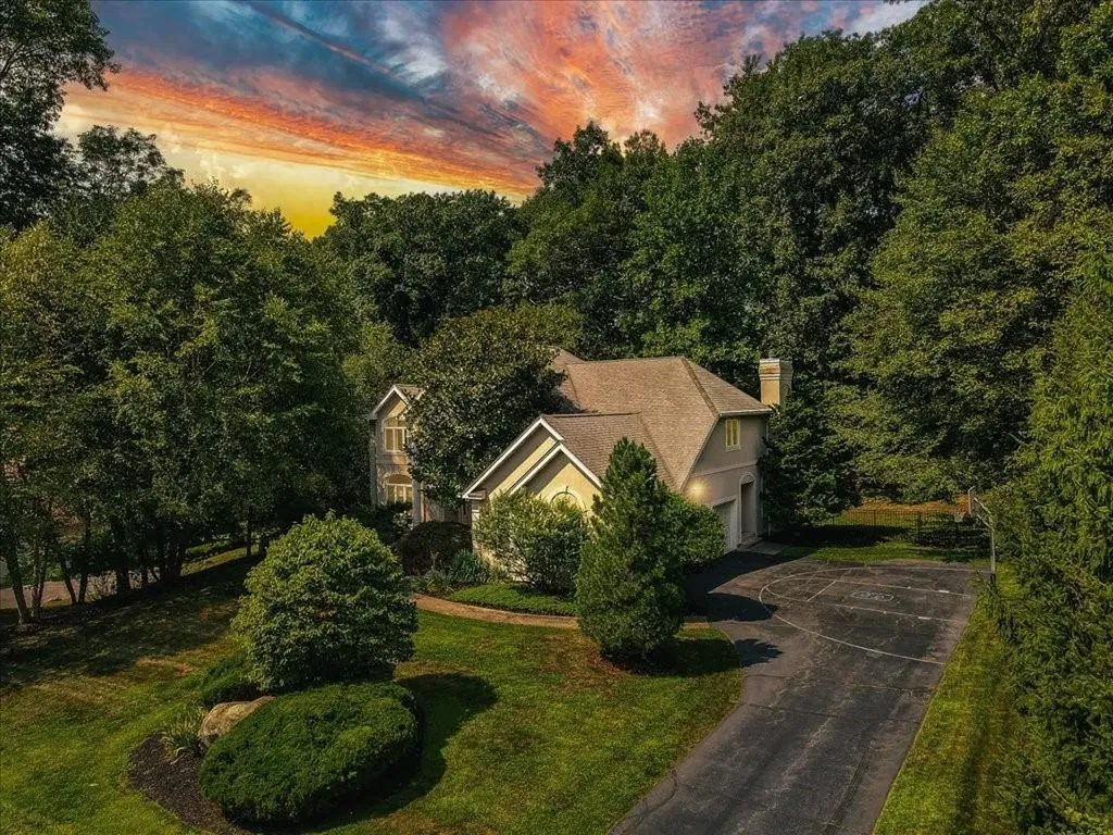 17 Golf Course Drive Suffern NY 10901