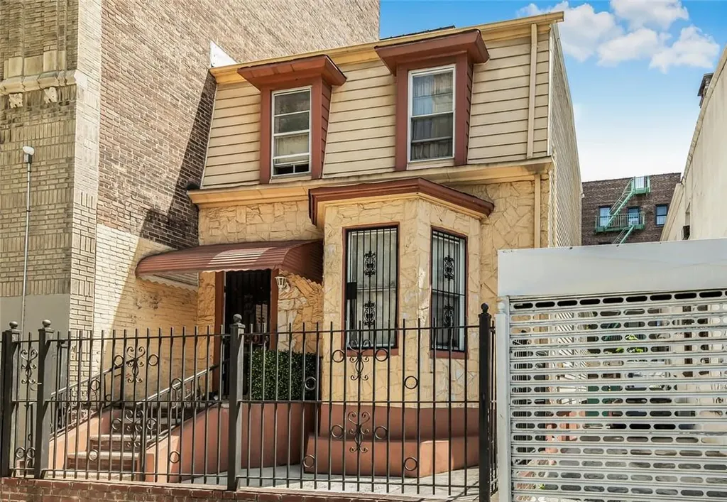1780 Topping Avenue Bronx NY 10457