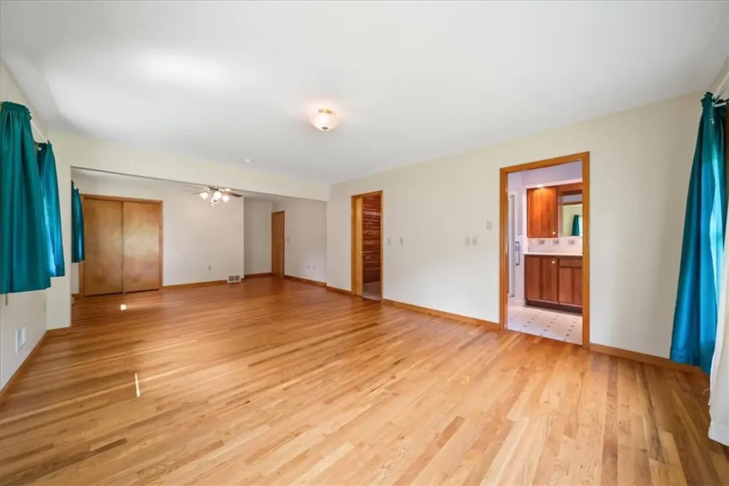7 Old Oak Road Warwick NY 10990