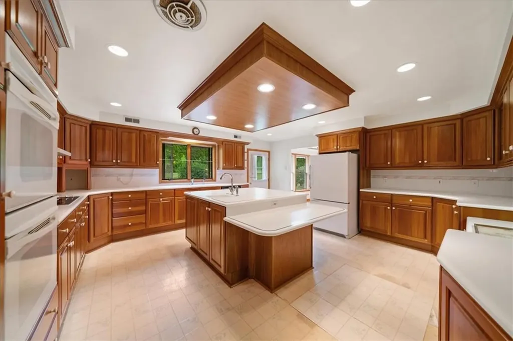7 Old Oak Road Warwick NY 10990