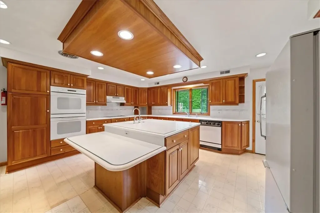 7 Old Oak Road Warwick NY 10990