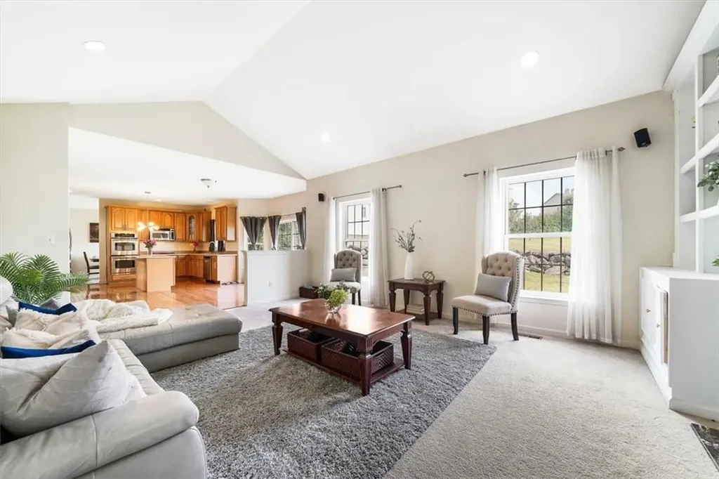 2081 Independence Drive New Windsor NY 12553