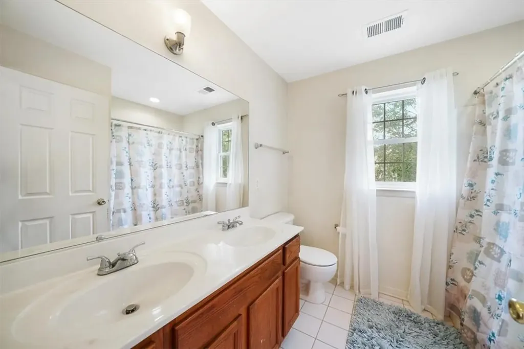 2081 Independence Drive New Windsor NY 12553
