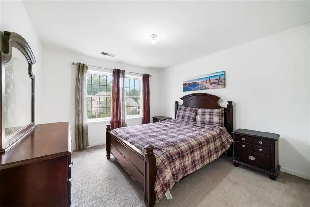 2081 Independence Drive New Windsor NY 12553