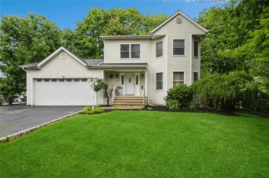1 Crane Place Suffern NY 10901
