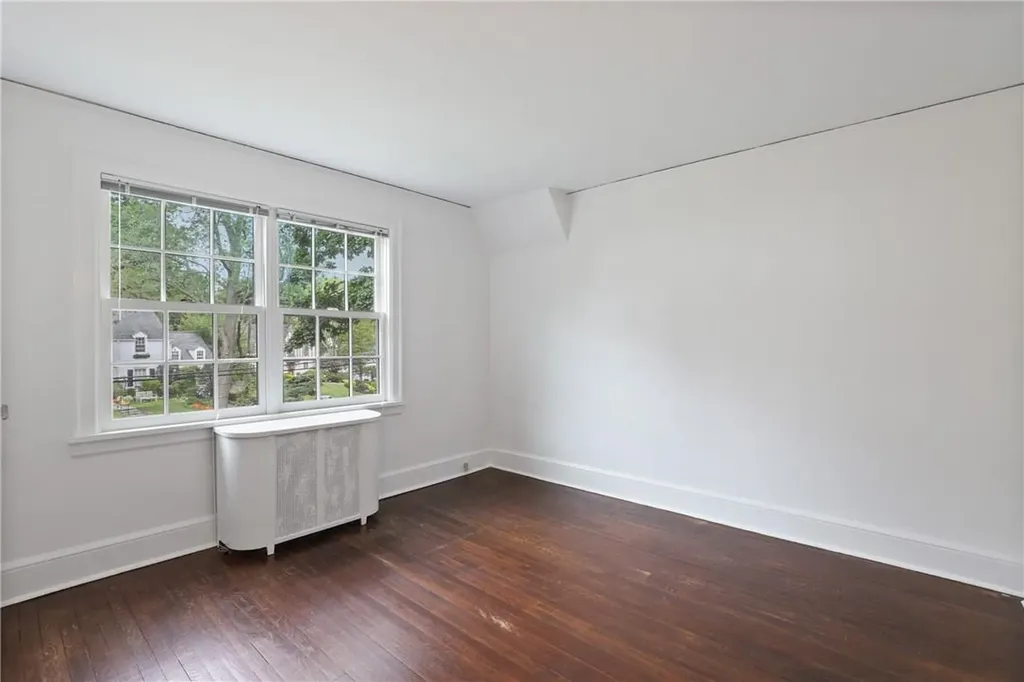 26 Dusenberry Road Bronxville NY 10708