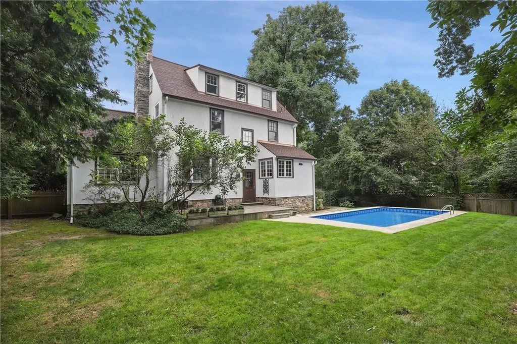 26 Dusenberry Road Bronxville NY 10708