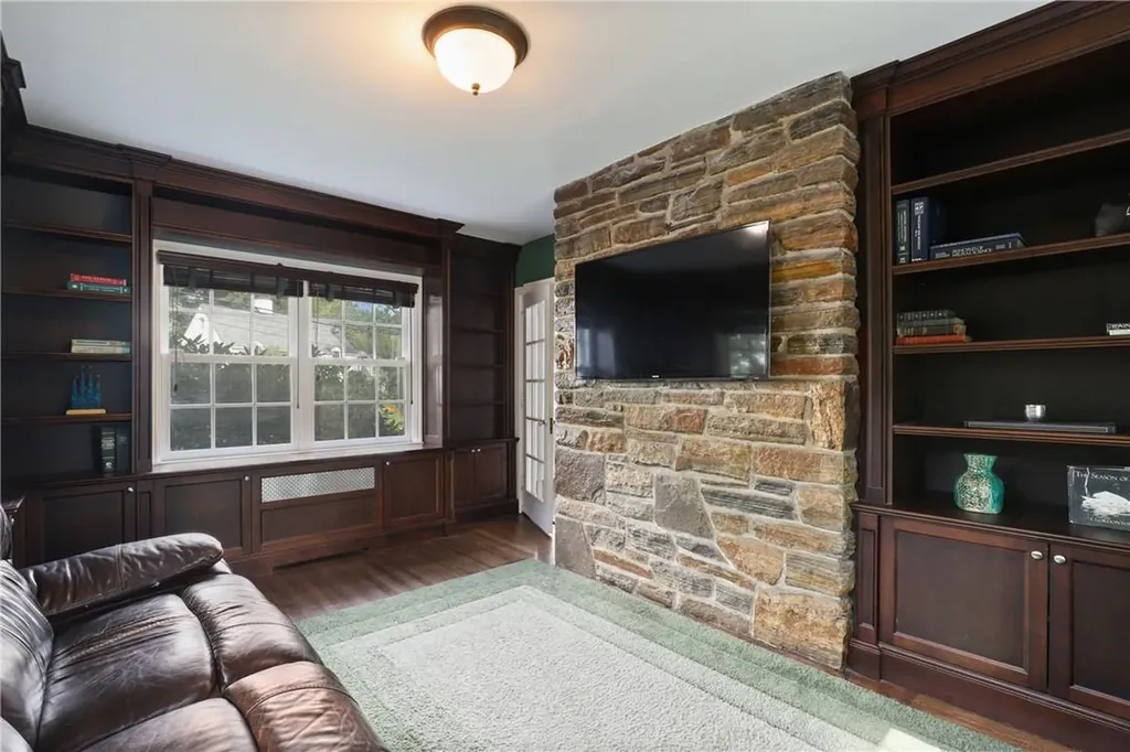 26 Dusenberry Road Bronxville NY 10708