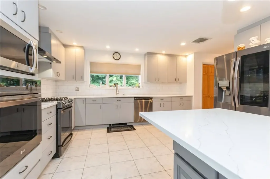 255 Austin Road Mahopac NY 10541