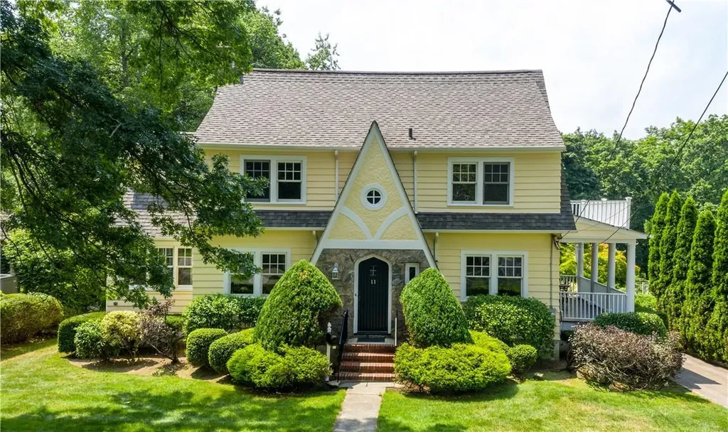 11 Burling Avenue White Plains NY 10605