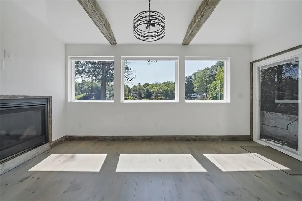 77 West Drive Walden NY 12586