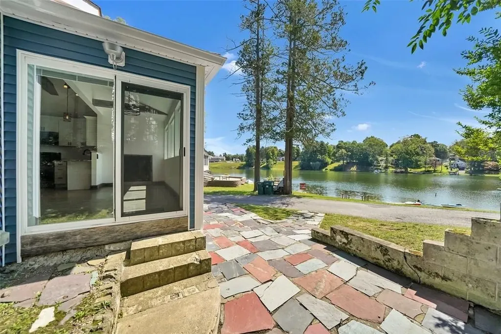 77 West Drive Walden NY 12586