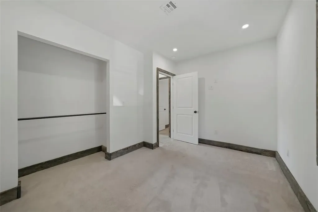77 West Drive Walden NY 12586