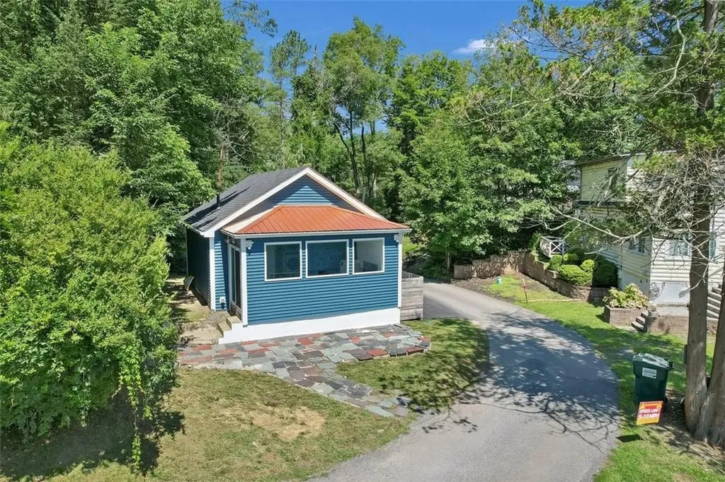 77 West Drive Walden NY 12586