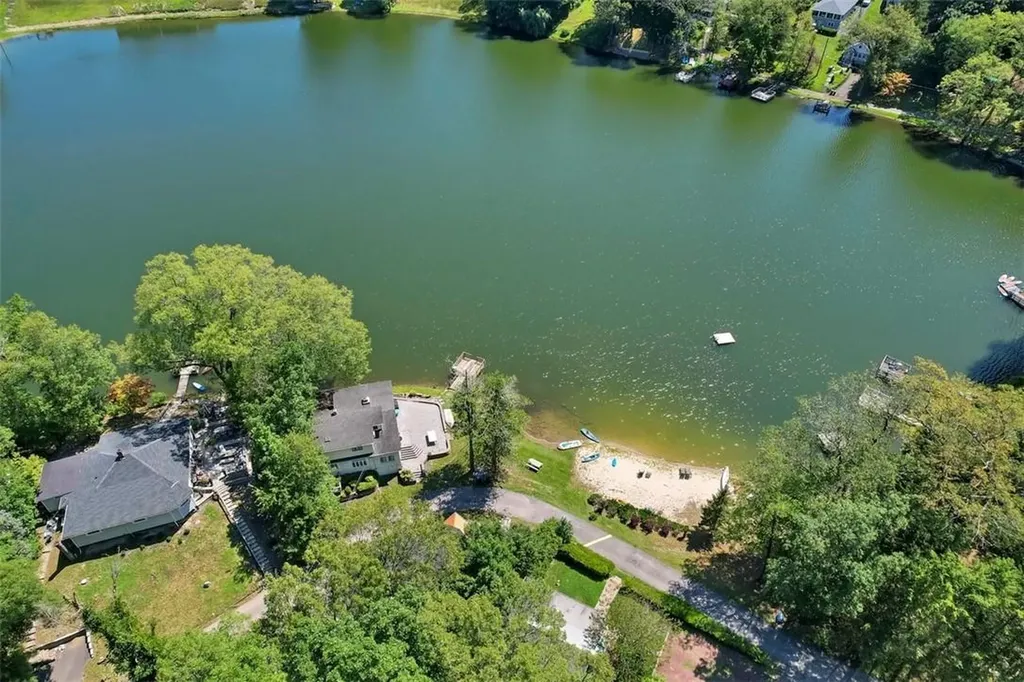 77 West Drive Walden NY 12586