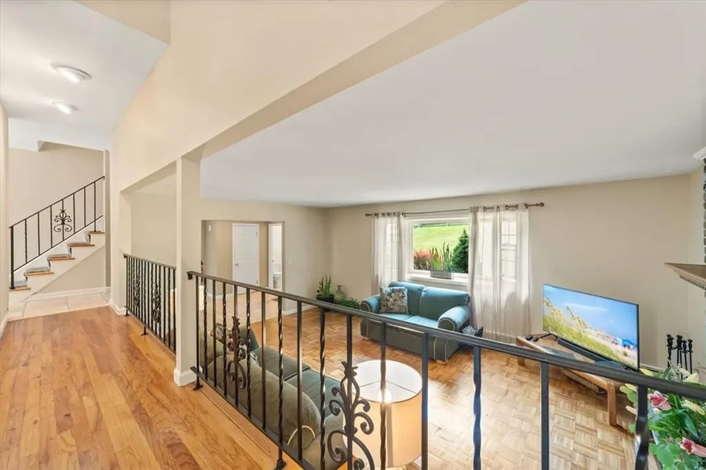 86 Bloomer Road Mahopac NY 10541