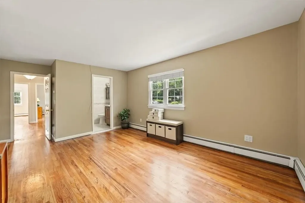 86 Bloomer Road Mahopac NY 10541