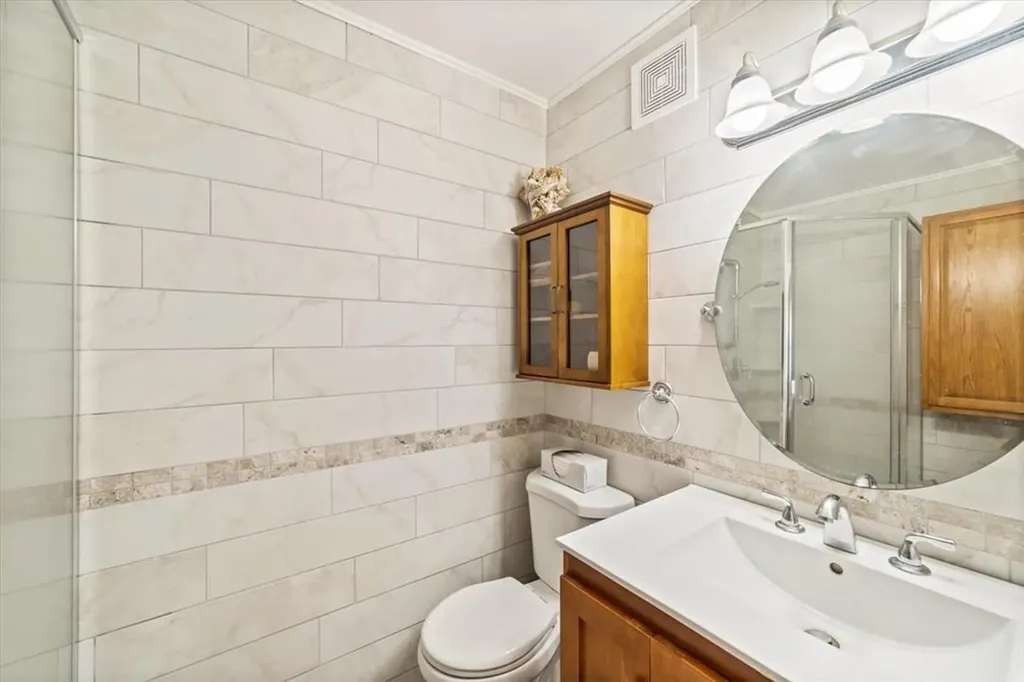 86 Bloomer Road Mahopac NY 10541