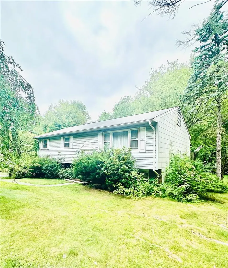 42 Scotland Road Spring Valley NY 10977