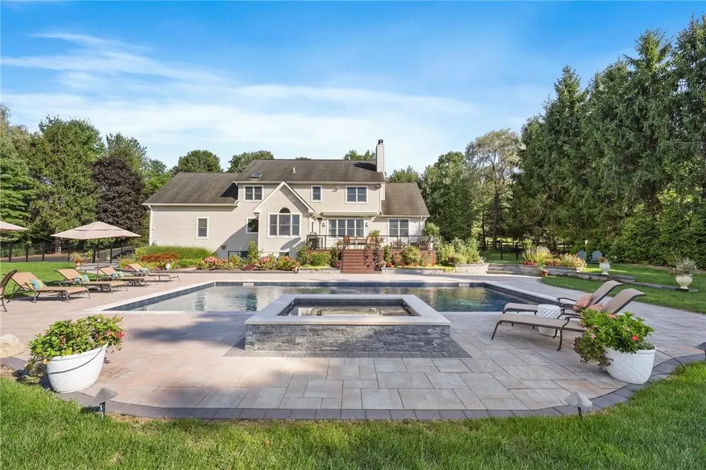 93 Pinesbridge Road Ossining NY 10562