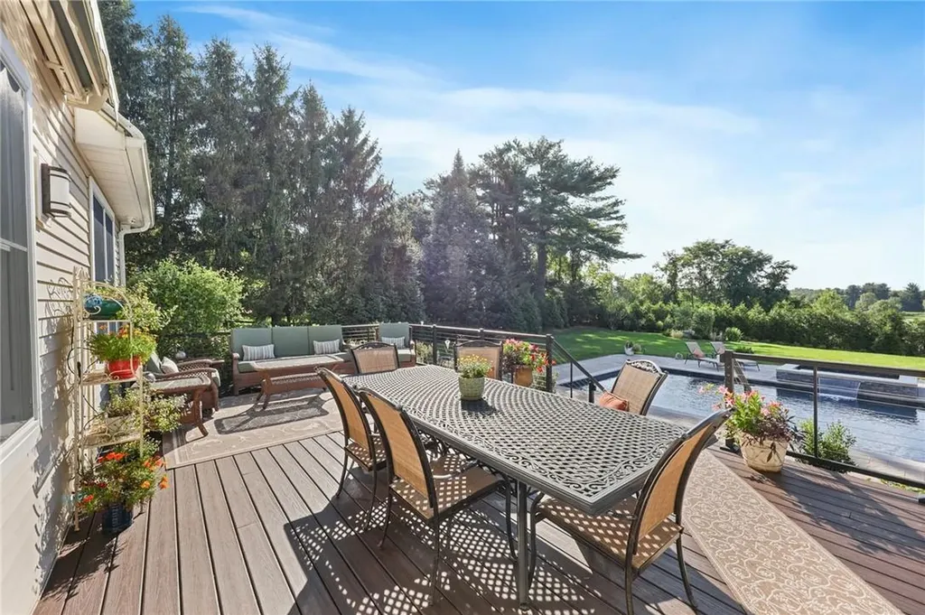 93 Pinesbridge Road Ossining NY 10562