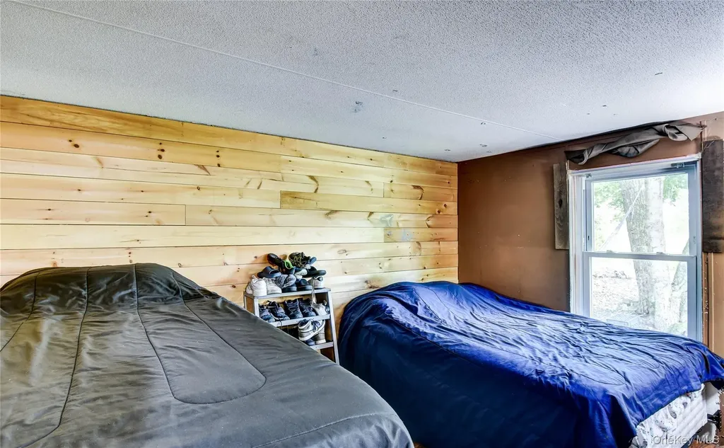 2424 State Route 17k Montgomery NY 12549