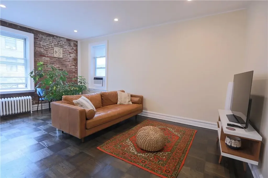 7201 4th Avenue New York NY 11209