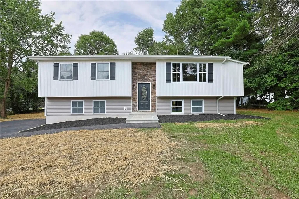 4 Heather Lane Wallkill NY 12589