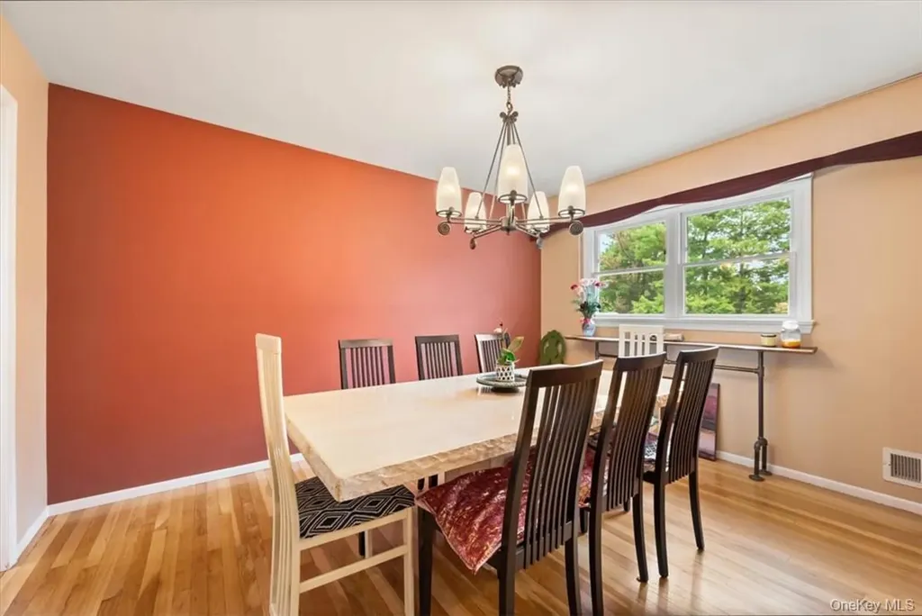20 Lancaster Drive Suffern NY 10901