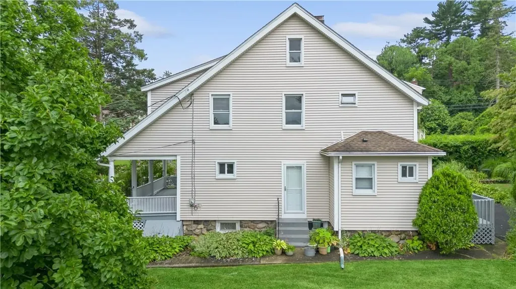 26 Old Road White Plains NY 10607