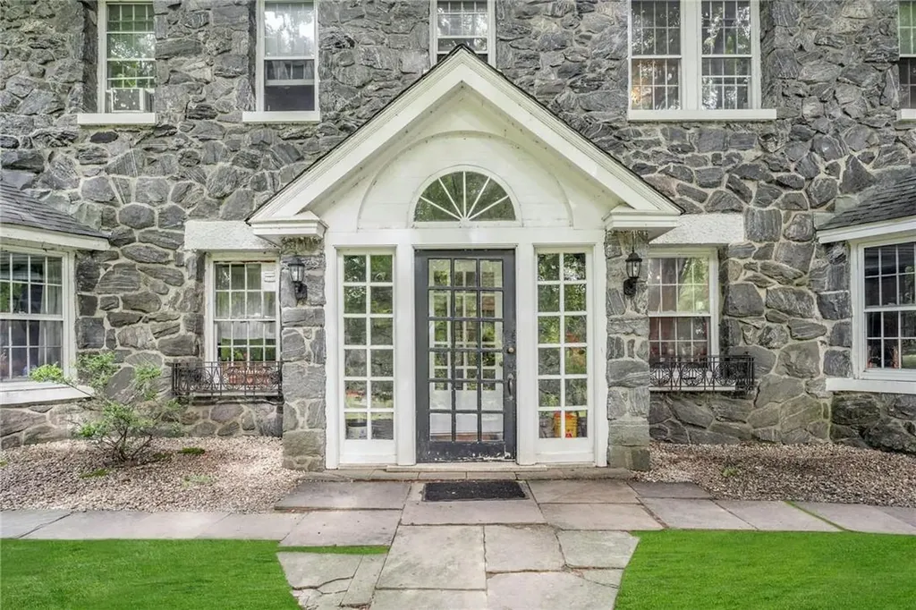 23 Gracemere Tarrytown NY 10591