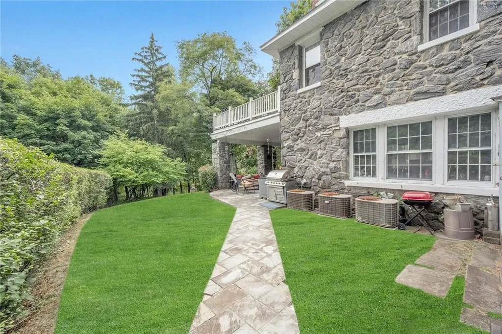 23 Gracemere Tarrytown NY 10591