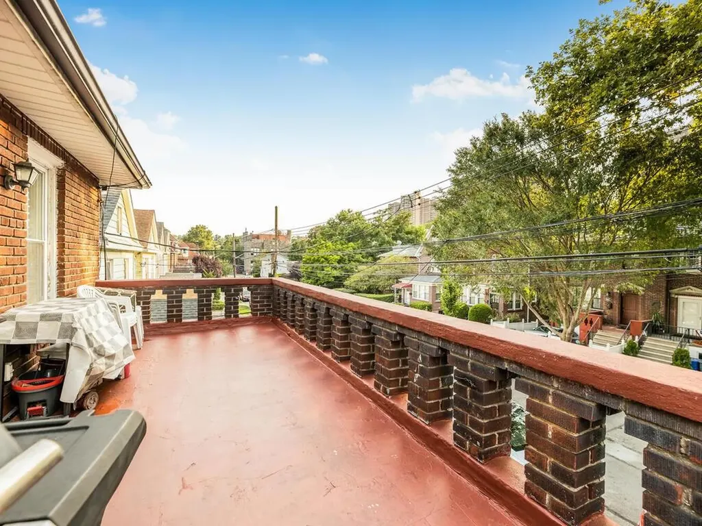 6030 Delafield Avenue Bronx NY 10471
