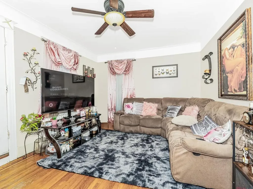 6030 Delafield Avenue Bronx NY 10471