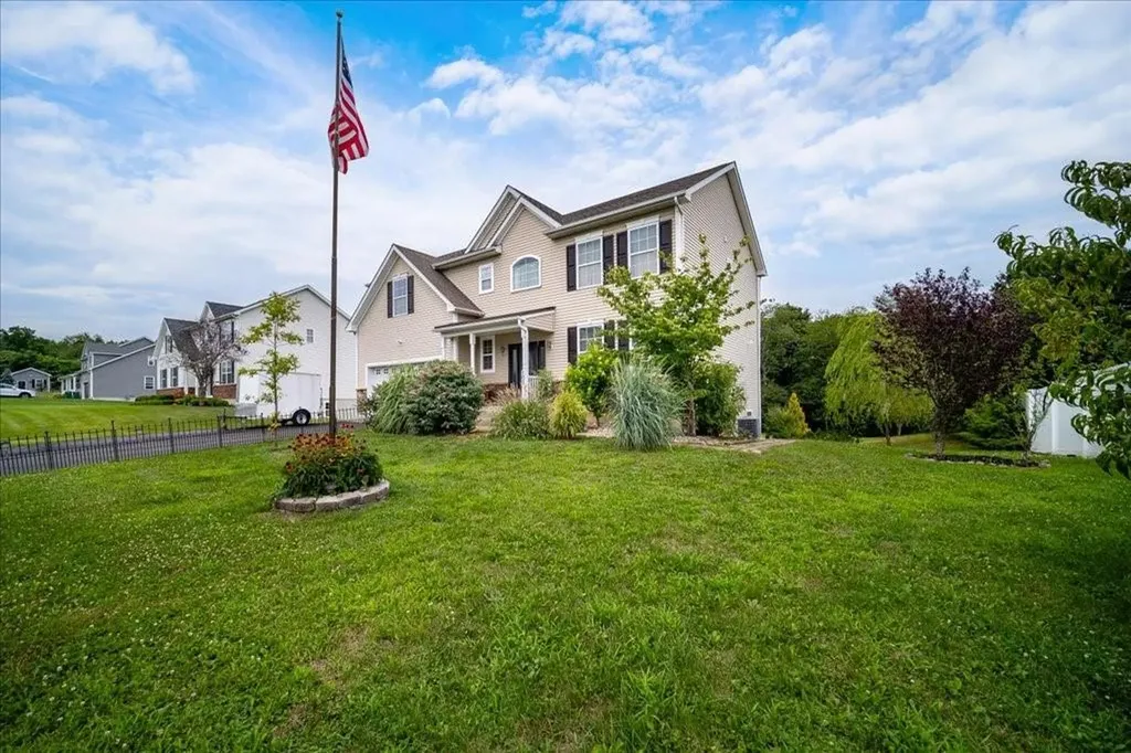 102 Stratford Drive Poughkeepsie NY 12603