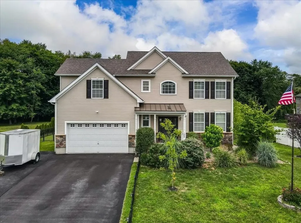 102 Stratford Drive Poughkeepsie NY 12603