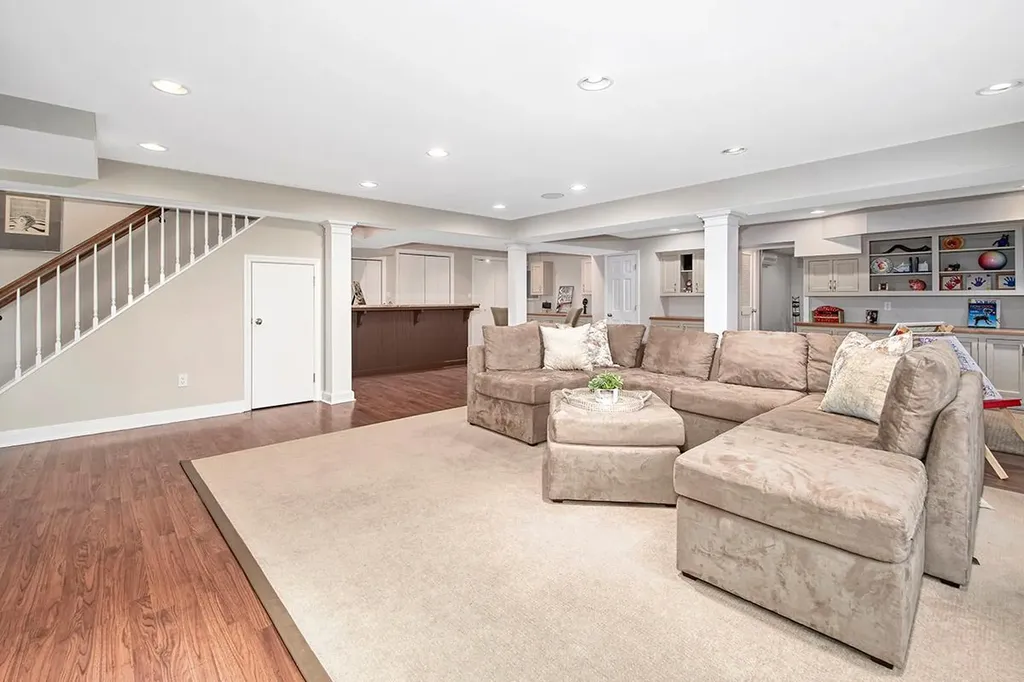 22 Mountain Peak Road Chappaqua NY 10514