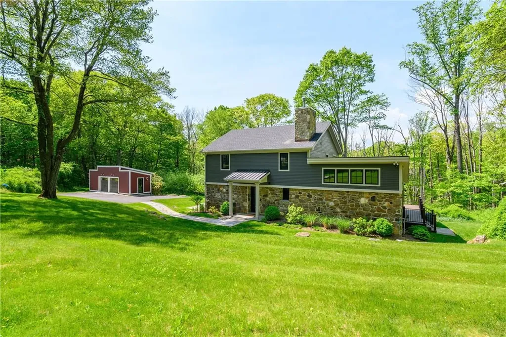 460 Birch Hill Road Patterson NY 12563