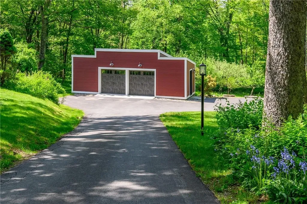 460 Birch Hill Road Patterson NY 12563
