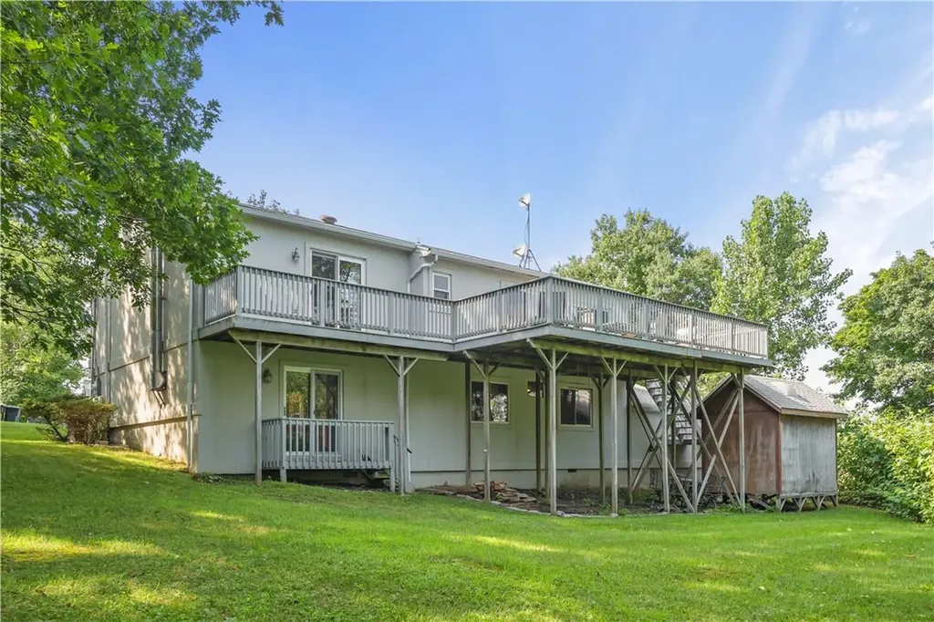 44 Crest Drive Mahopac NY 10541
