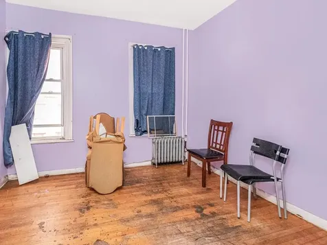 1827 Amethyst Street Bronx NY 10462