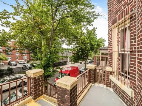 1827 Amethyst Street Bronx NY 10462