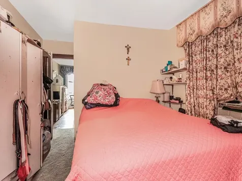 1827 Amethyst Street Bronx NY 10462