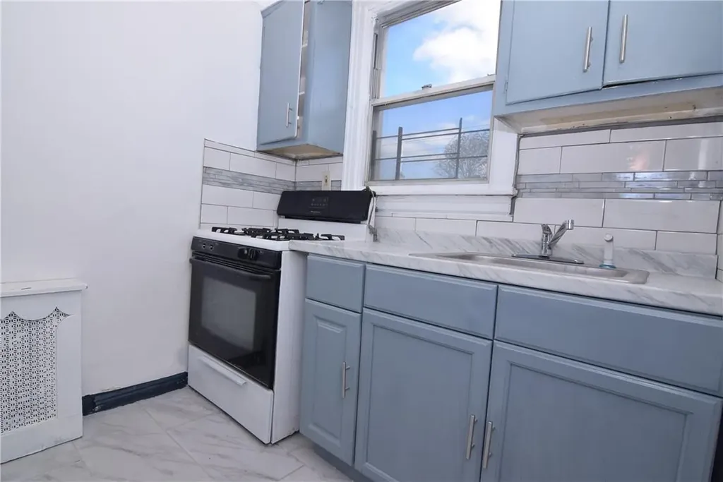 999 E 241st Street Bronx NY 10466
