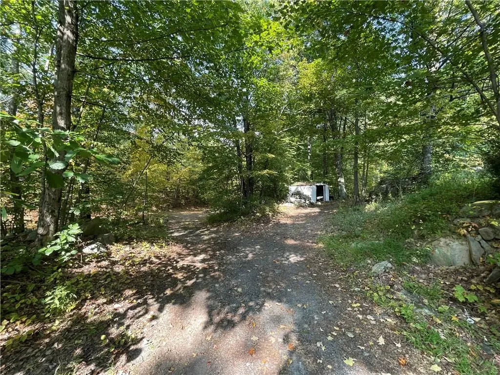 63 Lewis Lane Wallkill NY 12589